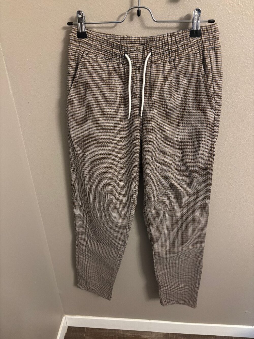 Original Use Jogger Style Houndstooth Pants